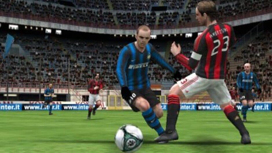 Pro Evolution Soccer 2011 3D - Captura 4