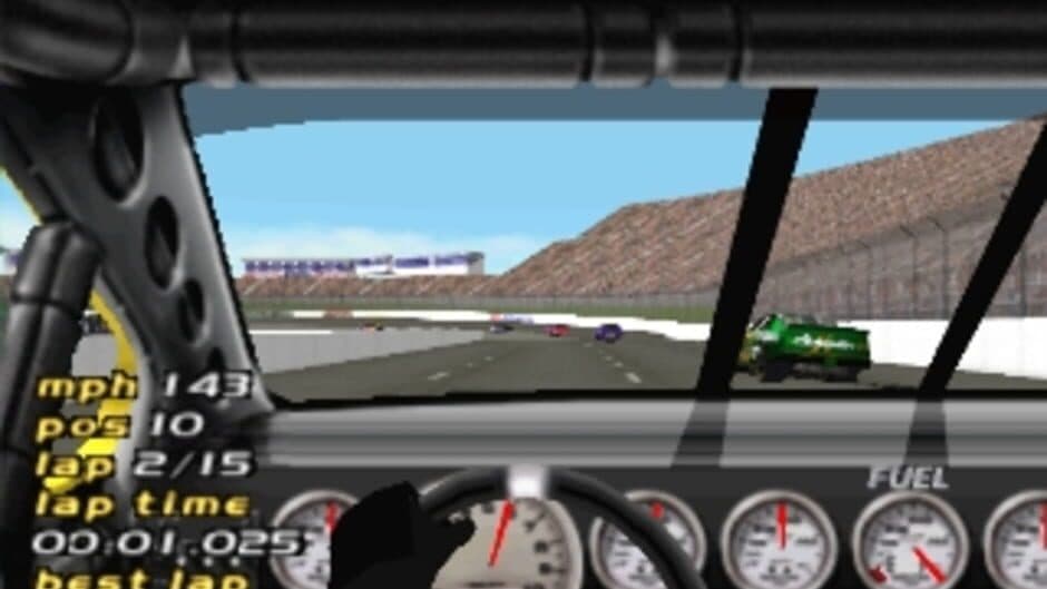 NASCAR 2000 - Captura 2
