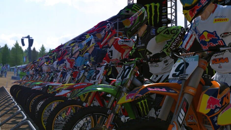 MXGP: The Official Motocross Videogame - Captura 1