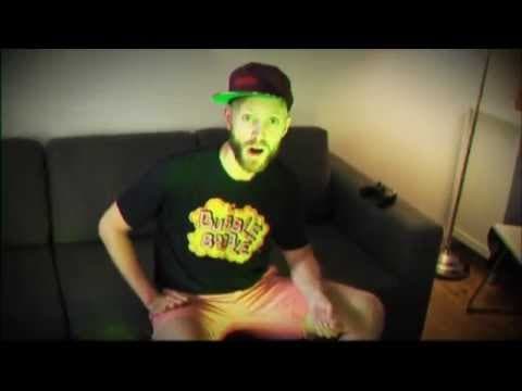 Trailer 2