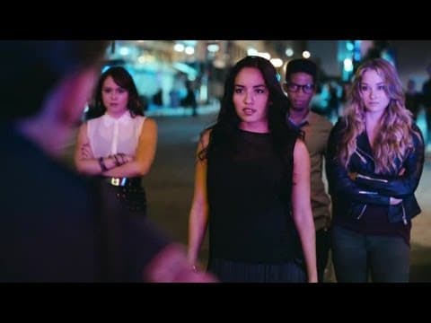 Trailer 1