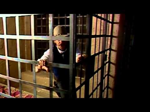 Trailer 3